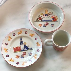 Tiffany & CO Baby dish set